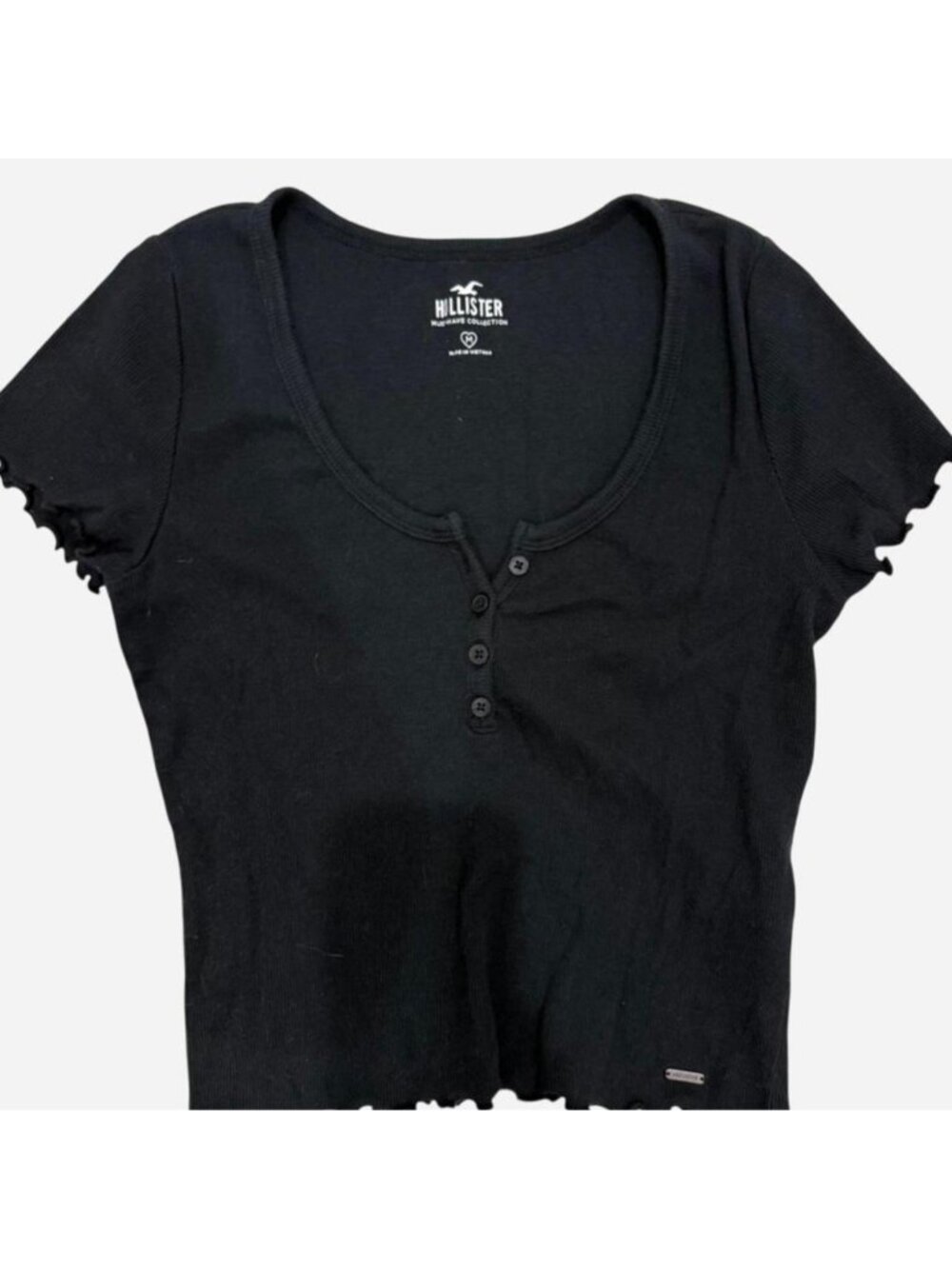 Black Hollister Co. button crop top shirt